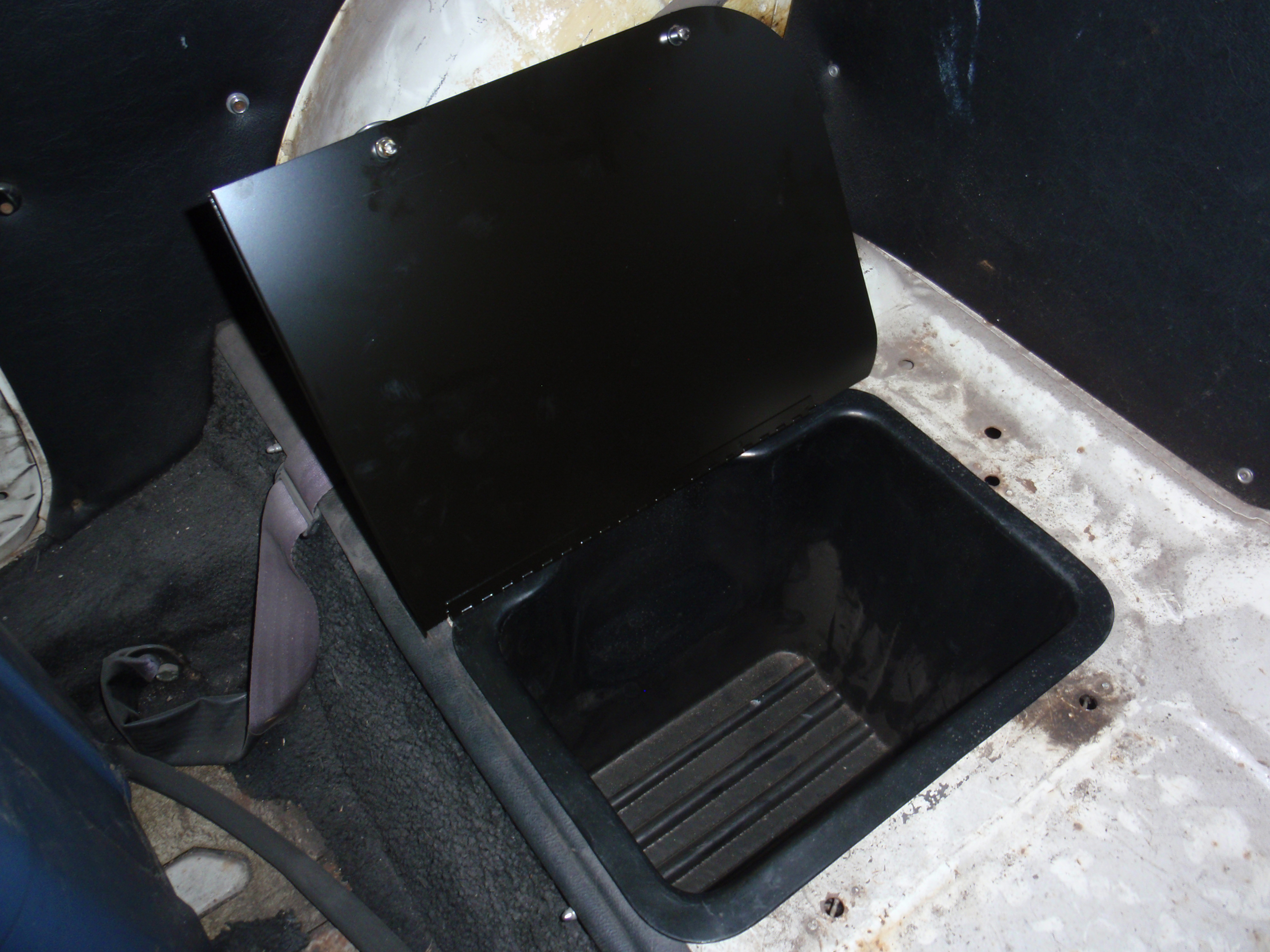 HINGED BATTERY LID for MGB. EasyOpenEasyClose! MGC MGBGT Battery